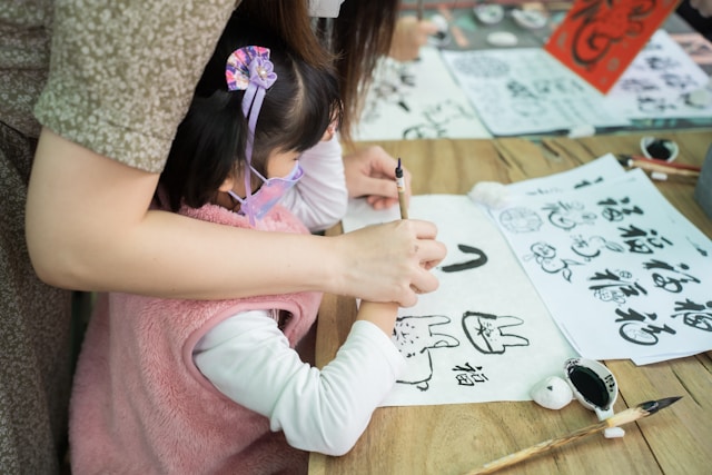 Kolaborasi Seni: Pameran Lukisan Anak-Anak Binaan